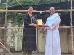 Elocution Competition winner Tr Roshni Conducted by FN ward