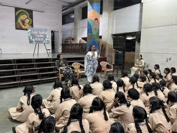 Girls Orientation by Sakhi Savitri Samitee — photo 5