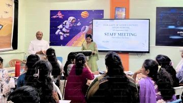 4th Staff Meeting — photo 2