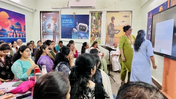 4th Staff Meeting — photo 4