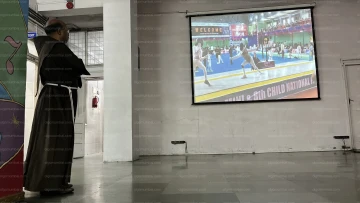 Miss Yuga Kamble secured 1st Rank in District Level Fencing Competition — photo 2