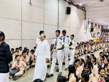 Celebrating 15th Anniversary of Ordination of Fr. Salvador Dsouza — photo 8
