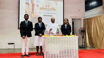 Celebrating 15th Anniversary of Ordination of Fr. Salvador Dsouza — photo 9