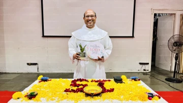 Celebrating 15th Anniversary of Ordination of Fr. Salvador Dsouza — photo 13