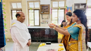 Celebrating 15th Anniversary of Ordination of Fr. Salvador Dsouza — photo 14