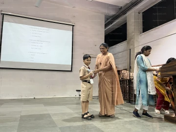 Reading Day -Primary — photo 4